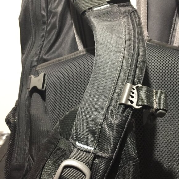 THE NORTH FACE TERRA 55 HIKING BACKPACK SIZE L - Picture 12 of 16